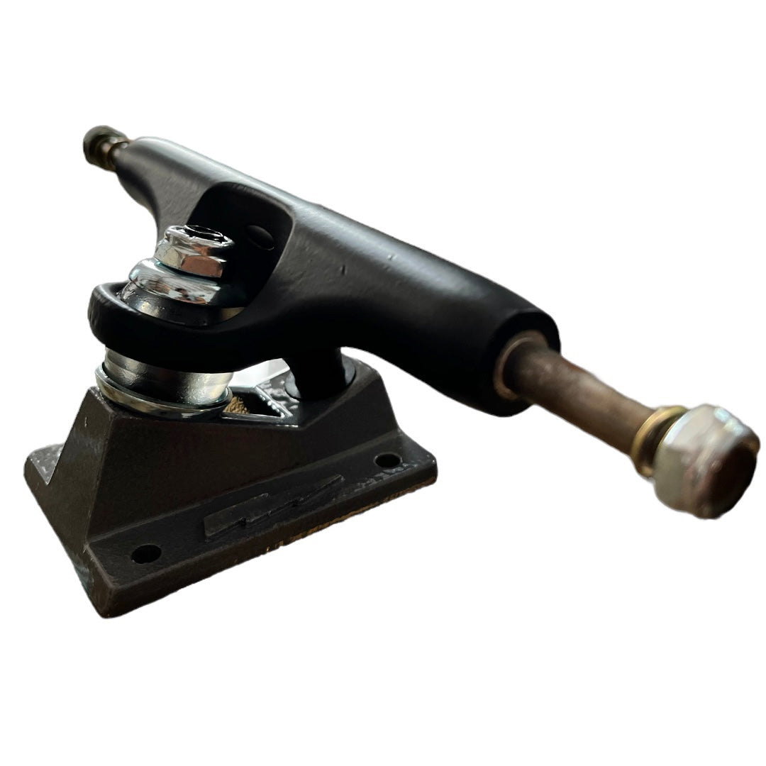 THUNDER TRUCKS - SILAS RISE PRO 148